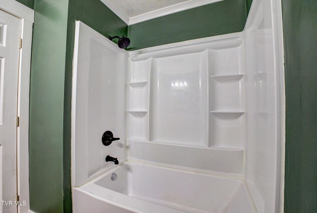 109 Benton Drive, Gate City, VA 24251