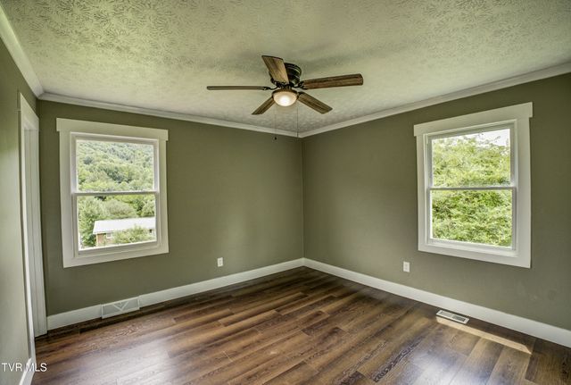 109 Benton Drive, Gate City, VA 24251