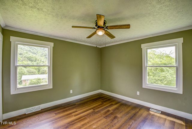 109 Benton Drive, Gate City, VA 24251