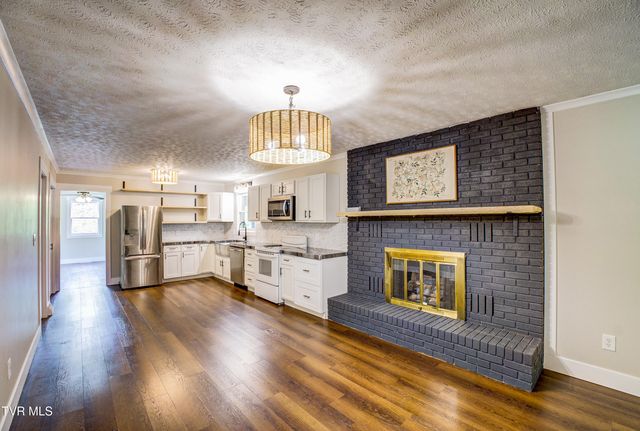 109 Benton Drive, Gate City, VA 24251