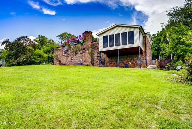 109 Benton Drive, Gate City, VA 24251