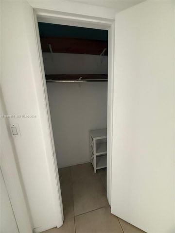 10250 W Bay Harbor Dr 2C, Bay Harbor Islands, FL 33154