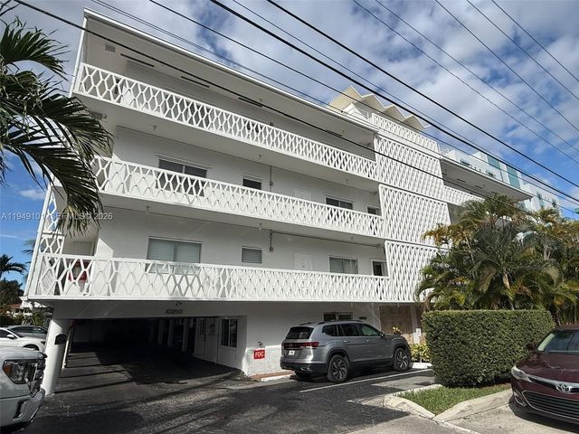 10250 W Bay Harbor Dr 2C, Bay Harbor Islands, FL 33154