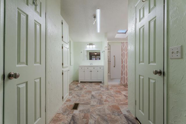 32621 Duck Creek Boulevard, Afton, OK 74331