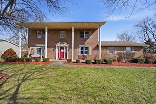 5856 Linder Circle NE, Canton, OH 44721