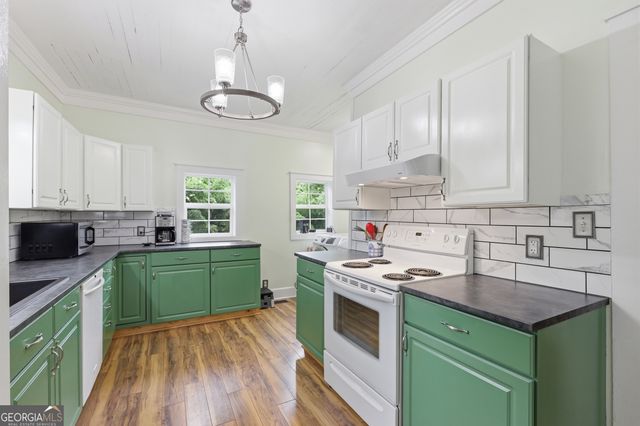 407 Cedar Avenue, Demorest, GA 30535