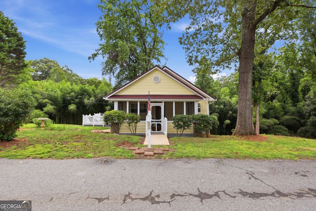 407 Cedar Avenue, Demorest, GA 30535