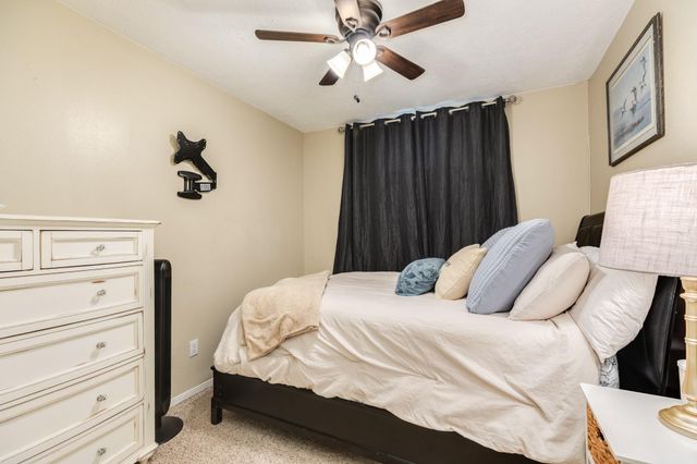 1164 Thomas Drive, Angleton, TX 77515