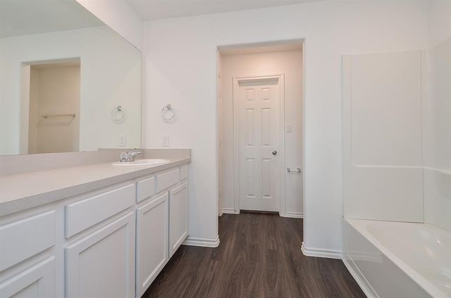 5434 Logan Dale Dr Drive, Brookshire, TX 77423