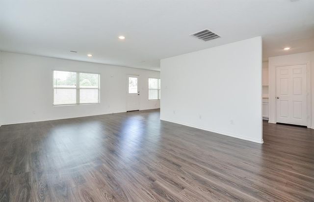 5434 Logan Dale Dr Drive, Brookshire, TX 77423