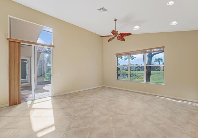 7903 Ferndale Bend Drive, Lake Worth, FL 33467