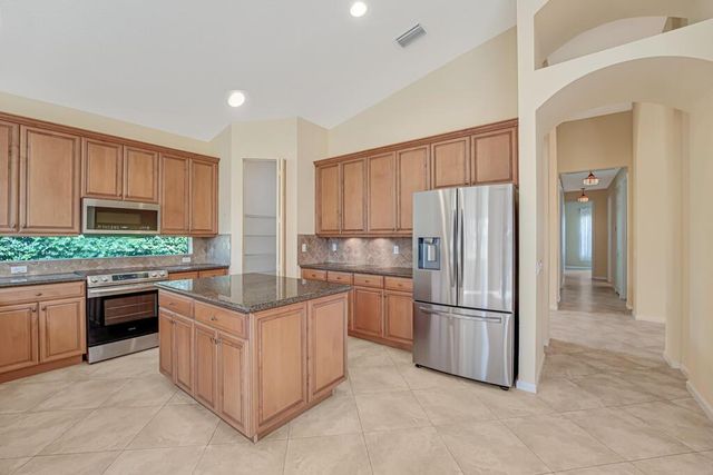 7903 Ferndale Bend Drive, Lake Worth, FL 33467