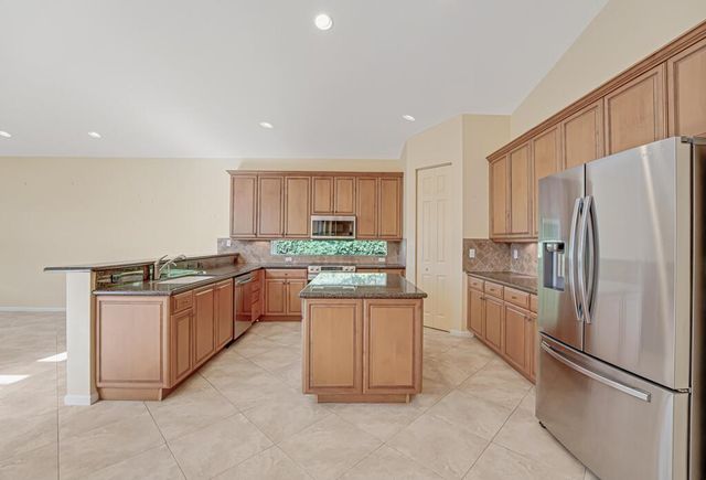 7903 Ferndale Bend Drive, Lake Worth, FL 33467