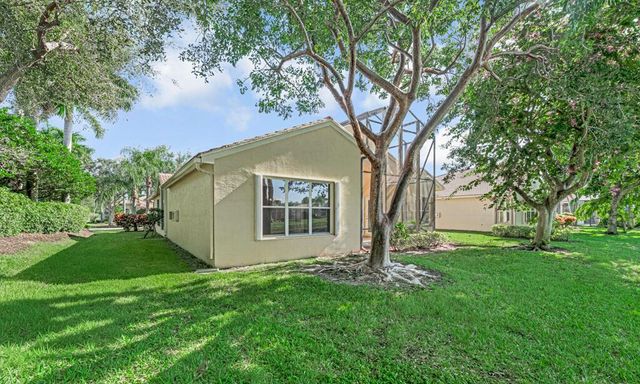 7903 Ferndale Bend Drive, Lake Worth, FL 33467