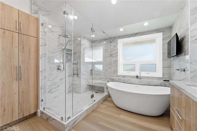 19510 Merridy, Northridge, CA 91324