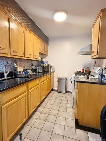 9935 59th Avenue 5E, Corona, NY 11368