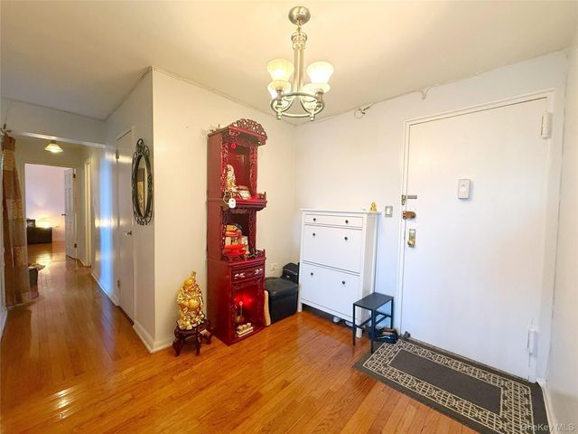 9935 59th Avenue 5E, Corona, NY 11368