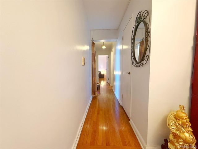 9935 59th Avenue 5E, Corona, NY 11368