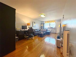 9935 59th Avenue 5E, Corona, NY 11368