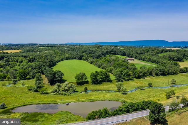 9713 ROWE RUN RD, Shippensburg, PA 17257