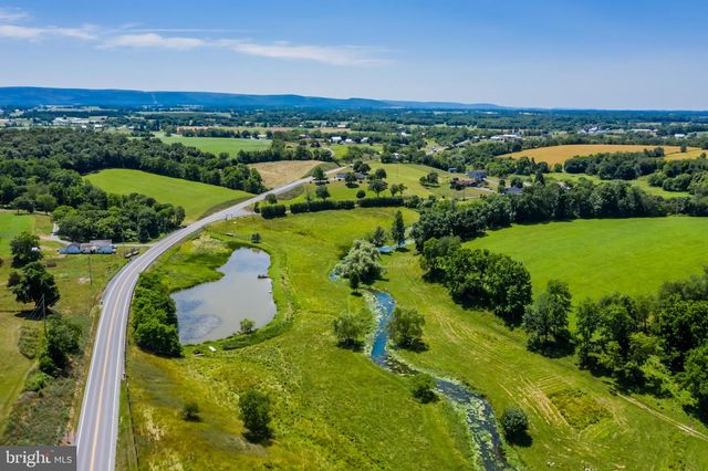 9713 ROWE RUN RD, Shippensburg, PA 17257