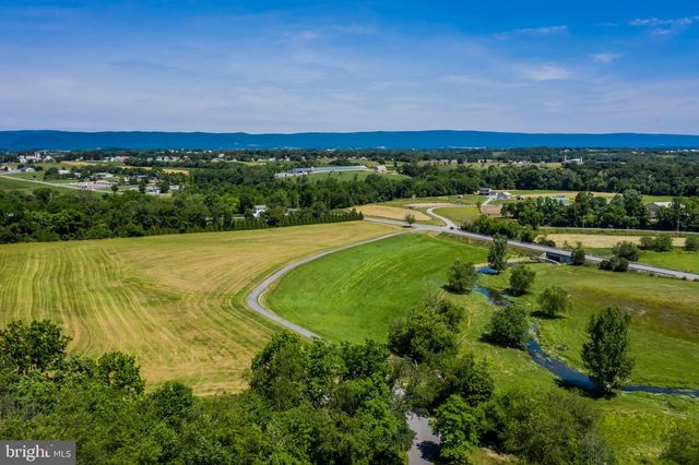 9713 ROWE RUN RD, Shippensburg, PA 17257