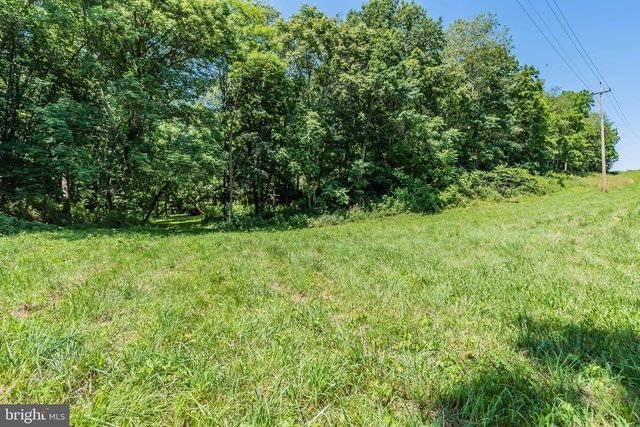 9713 ROWE RUN RD, Shippensburg, PA 17257