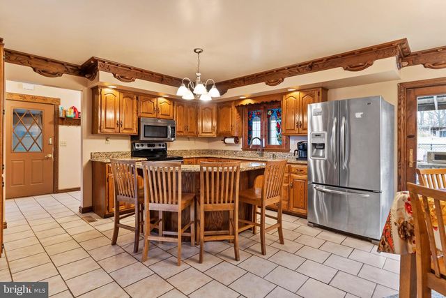 9713 ROWE RUN RD, Shippensburg, PA 17257