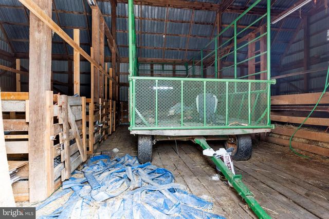 9713 ROWE RUN RD, Shippensburg, PA 17257