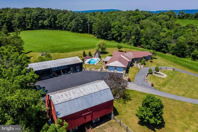 9713 ROWE RUN RD, Shippensburg, PA 17257