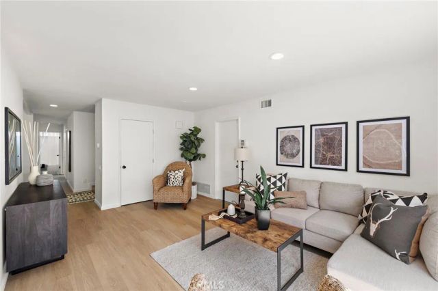 24211 Barquero Drive, Mission Viejo, CA 92691