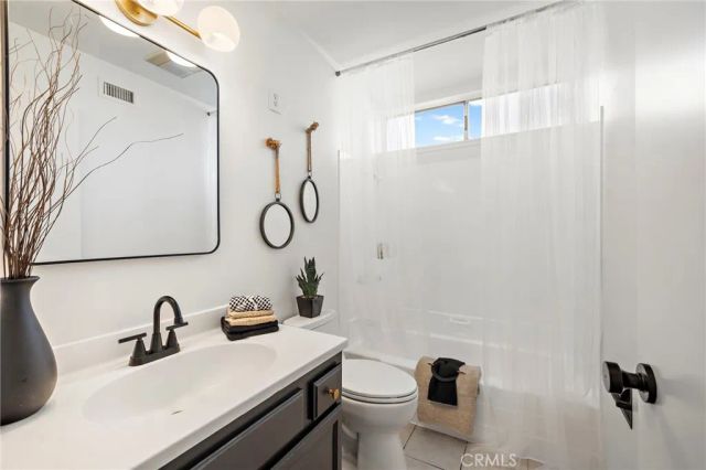 24211 Barquero Drive, Mission Viejo, CA 92691