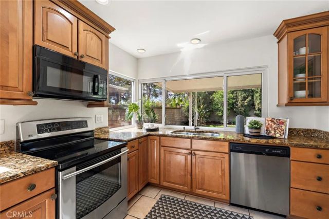 24211 Barquero Drive, Mission Viejo, CA 92691