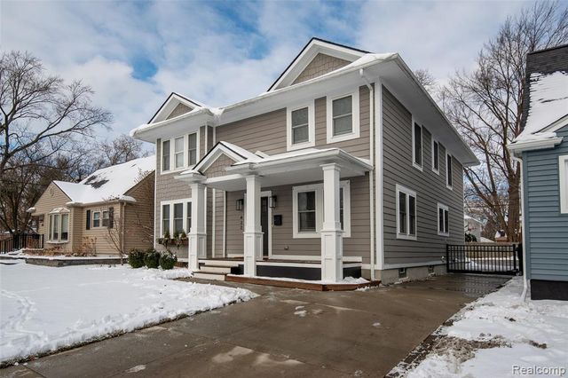 422 Walnut Avenue, Royal Oak, MI 48073