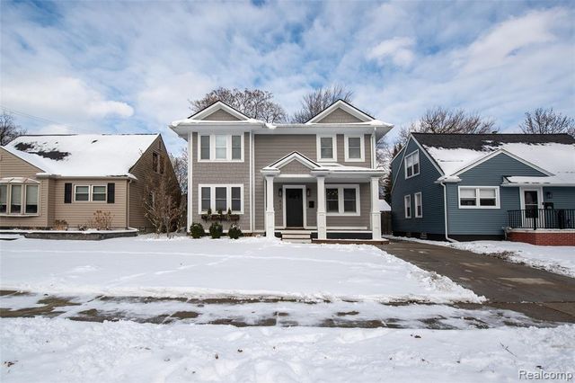 422 Walnut Avenue, Royal Oak, MI 48073