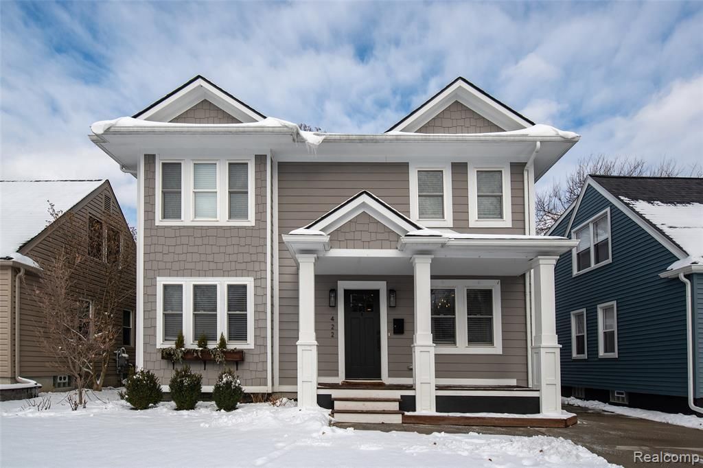 422 Walnut Avenue, Royal Oak, MI 48073