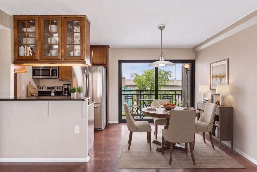 1920 S 1st Street 109, Minneapolis, MN 55454