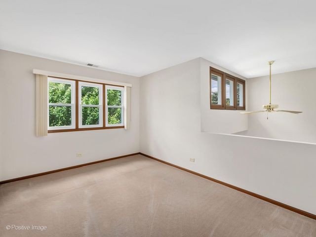7926 Stewart Drive, Darien, IL 60561