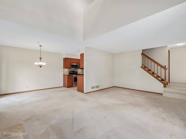 7926 Stewart Drive, Darien, IL 60561