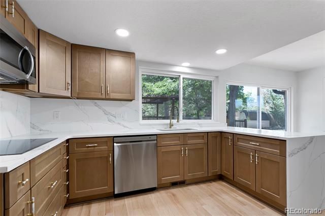 6751 S Lamar Street, Littleton, CO 80128