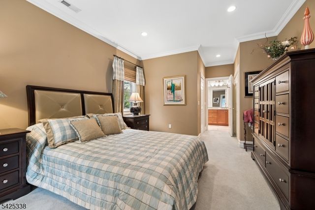 28 SCHMIDT CIRCLE, Watchung Boro, NJ 07069