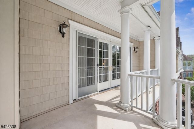 28 SCHMIDT CIRCLE, Watchung Boro, NJ 07069