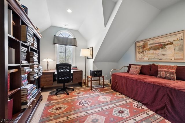 28 SCHMIDT CIRCLE, Watchung Boro, NJ 07069