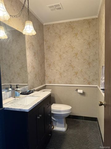 18523 Elm Court, Macomb Township, MI 48044