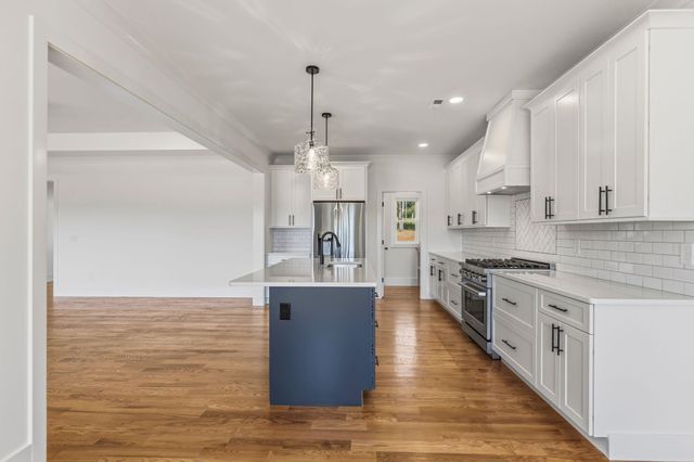 790 Bethesda Rd, Spartanburg, SC 29302