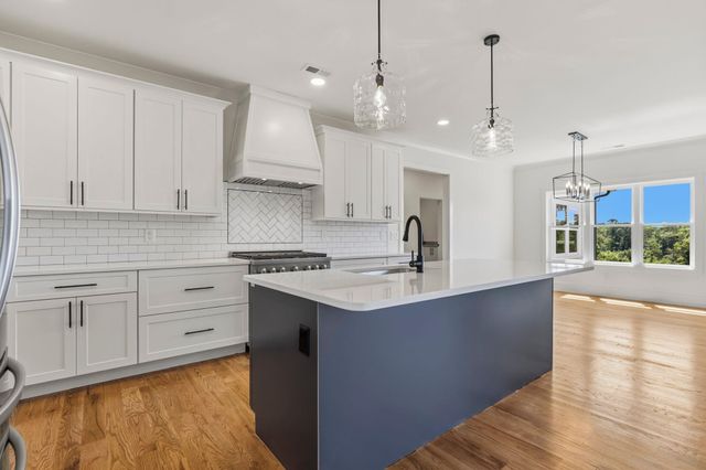 790 Bethesda Rd, Spartanburg, SC 29302