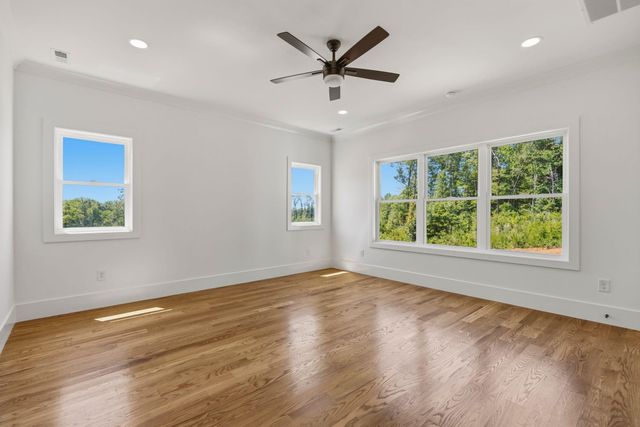 790 Bethesda Rd, Spartanburg, SC 29302