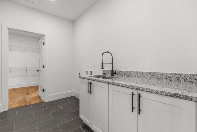 790 Bethesda Rd, Spartanburg, SC 29302