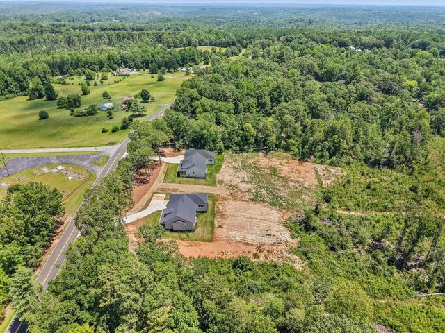 790 Bethesda Rd, Spartanburg, SC 29302