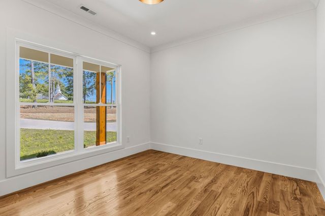 790 Bethesda Rd, Spartanburg, SC 29302